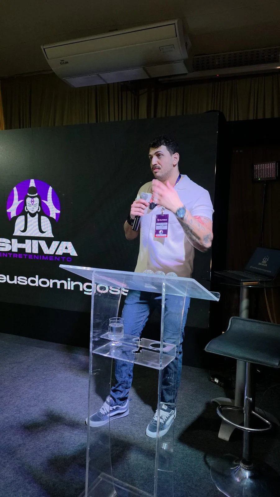 Matheus palestrando em Belo Horizonte, 2025